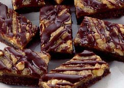 Chewy Peanut Brownie Bars
