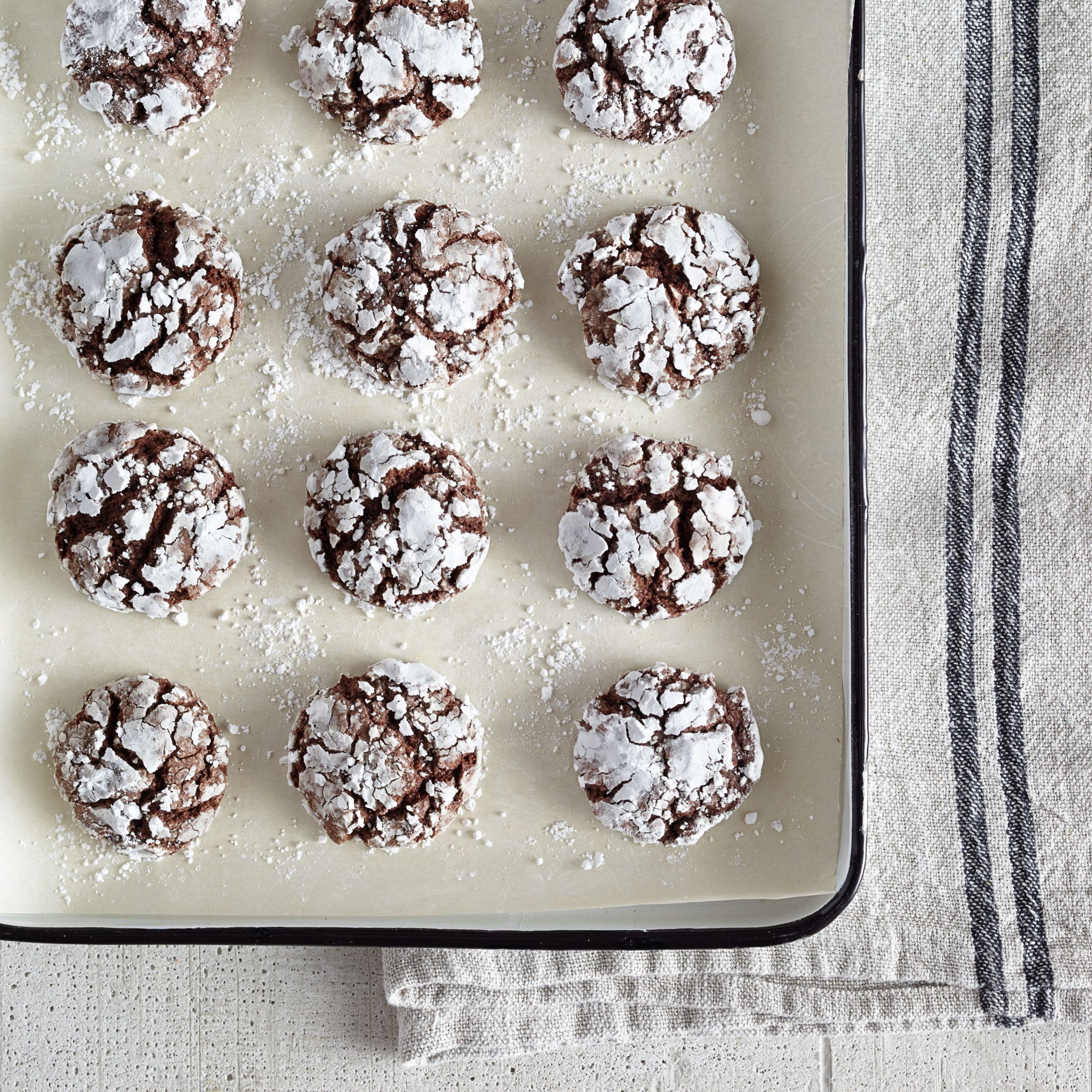 Chocolate Crinkle Cookies