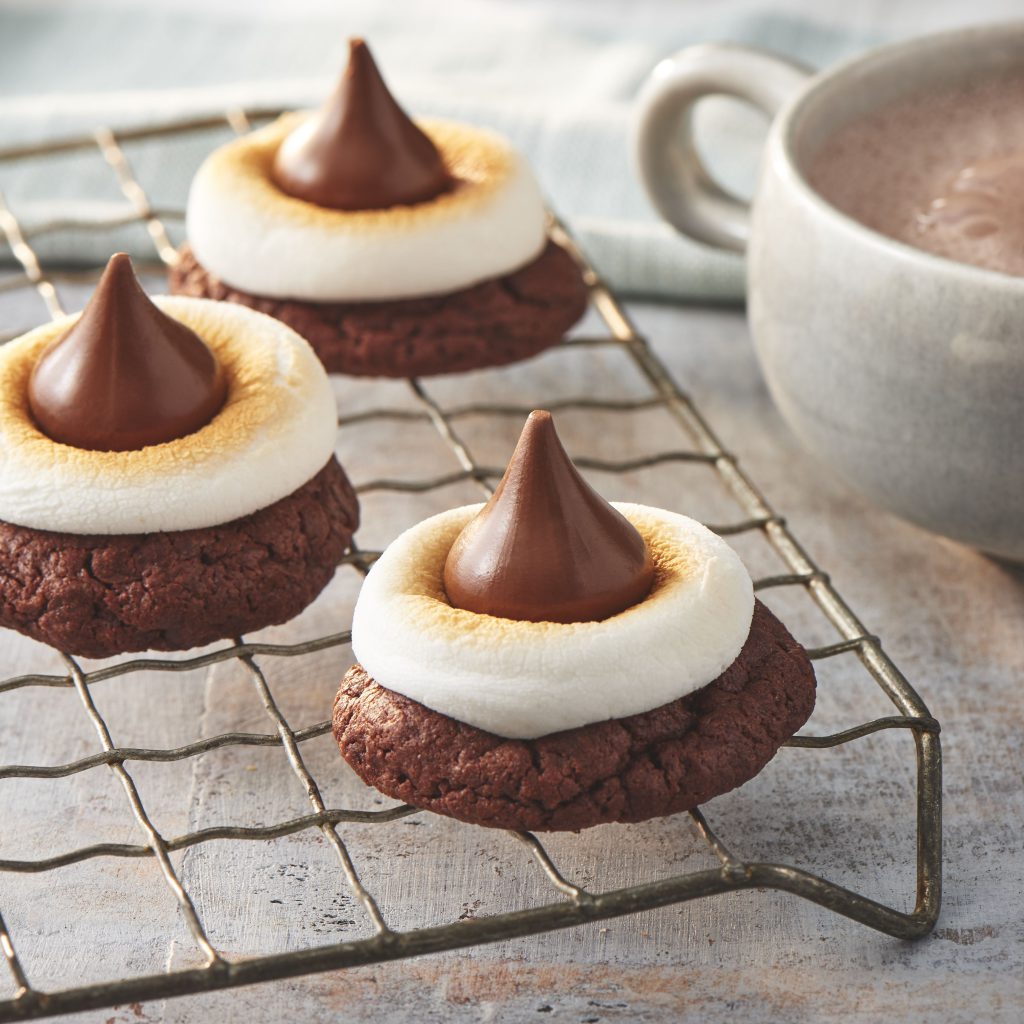Hot chocolate marshmallow cookies pillsbury baking