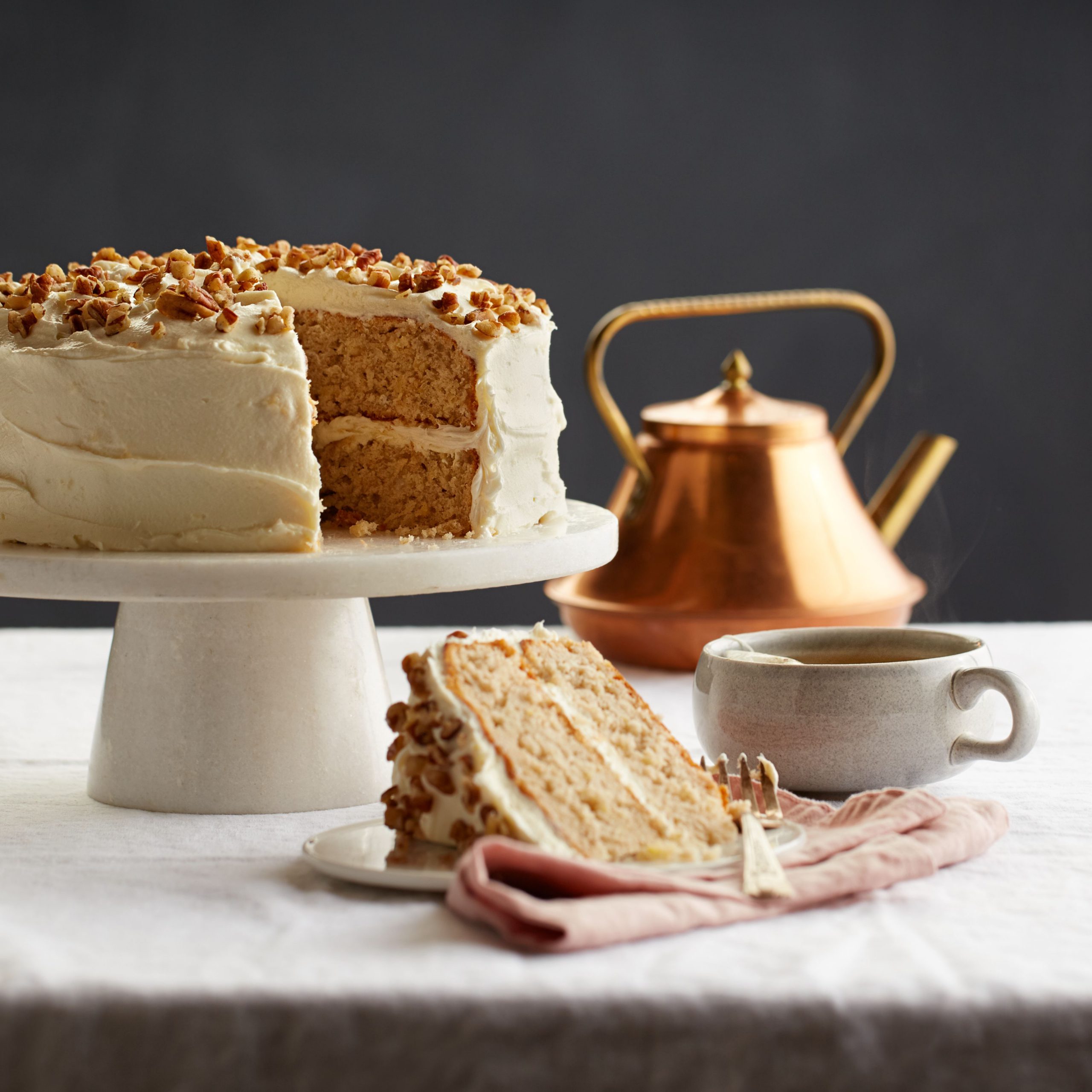 Easy Hummingbird Cake