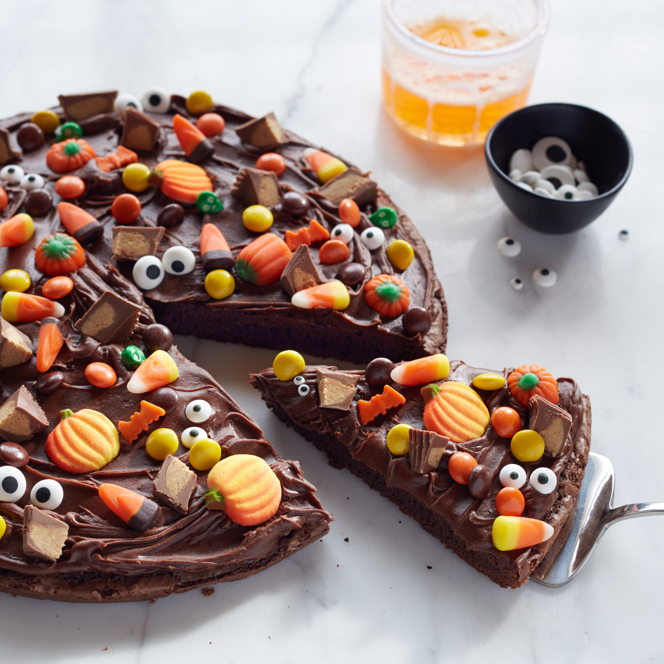 Happy Halloween Brownie Pizza