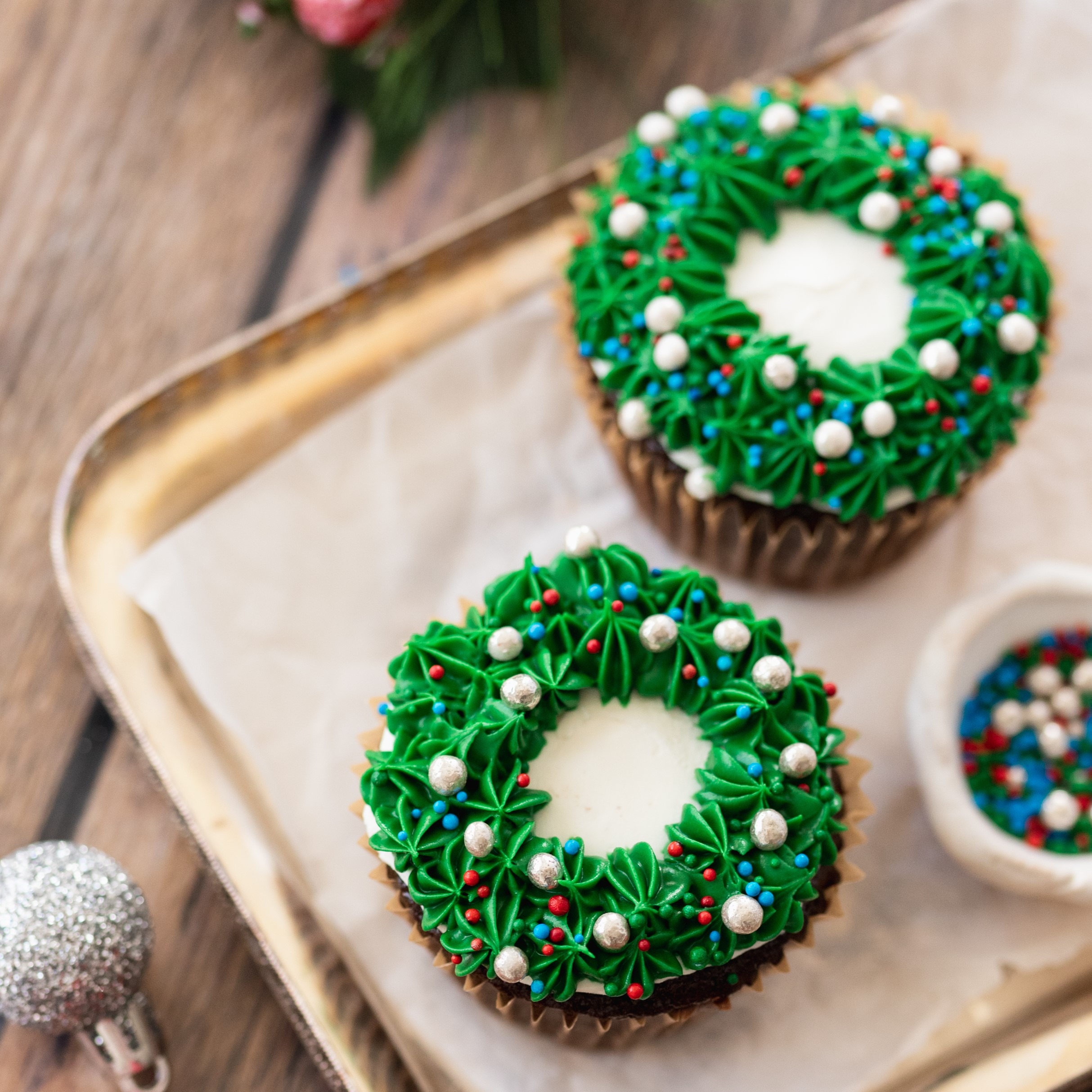 Wreath Cupcakes