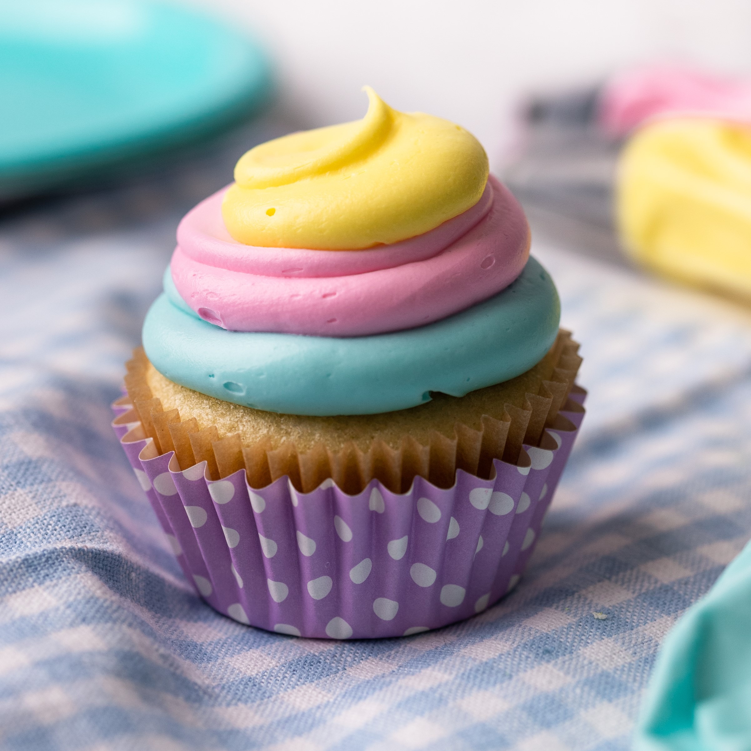 Tri-Color Easter Cupcakes Recipe