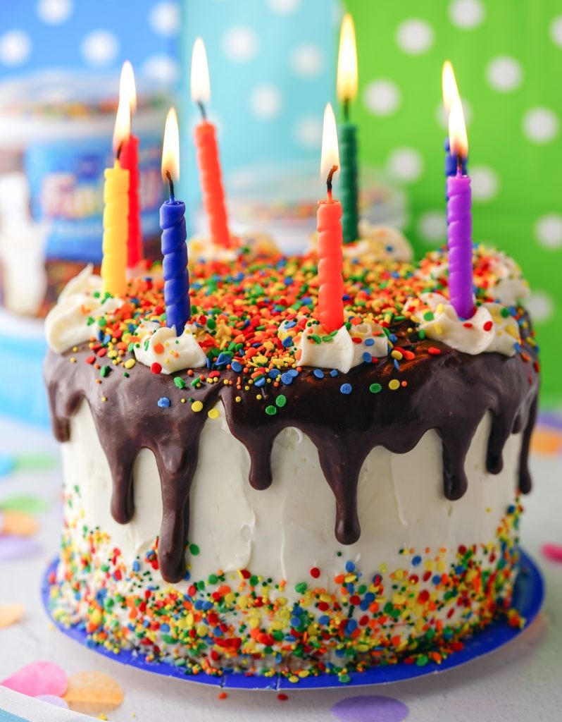Funfetti Birthday Drip Cake Pillsbury Baking