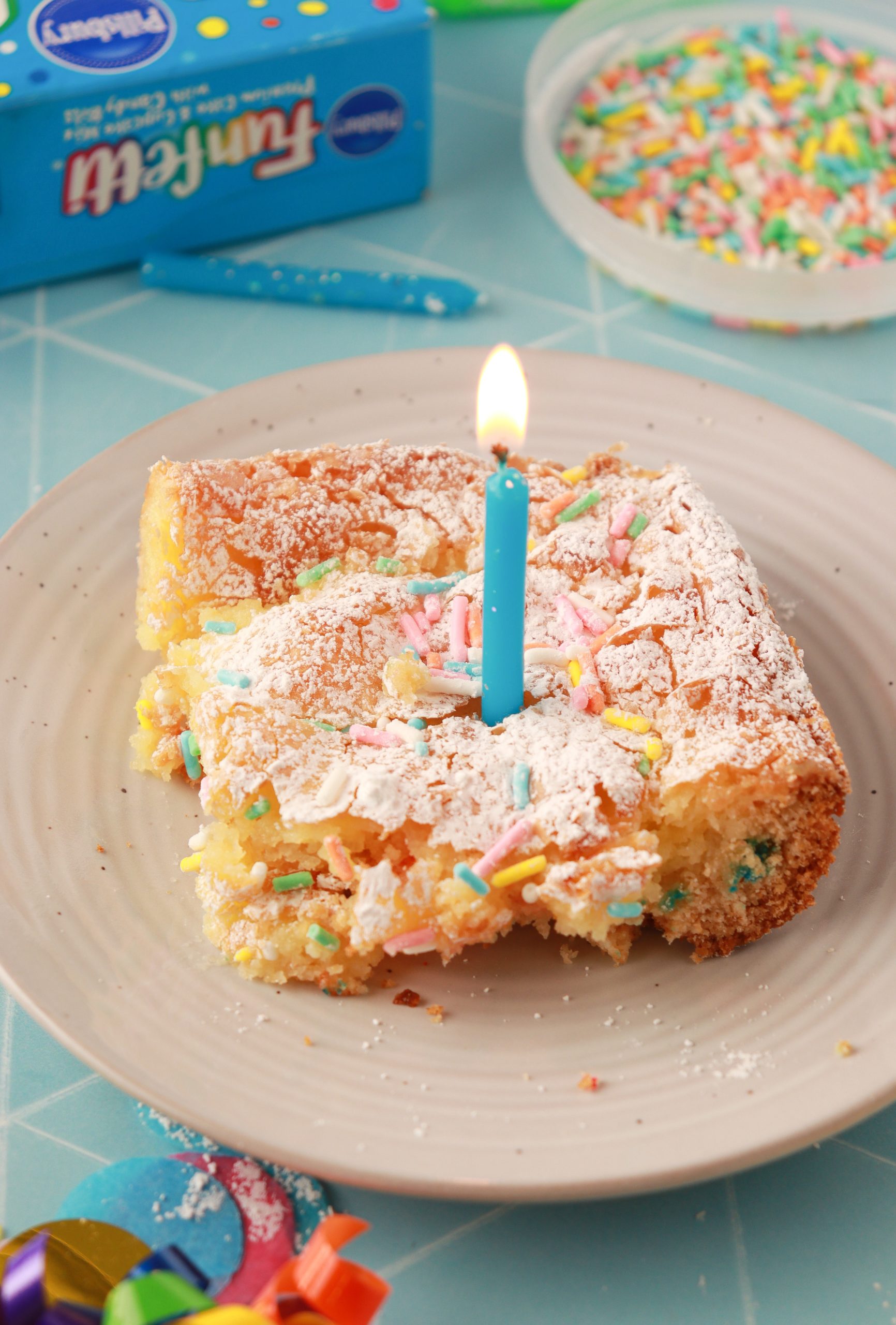 Funfetti® Birthday Gooey Cake Recipe