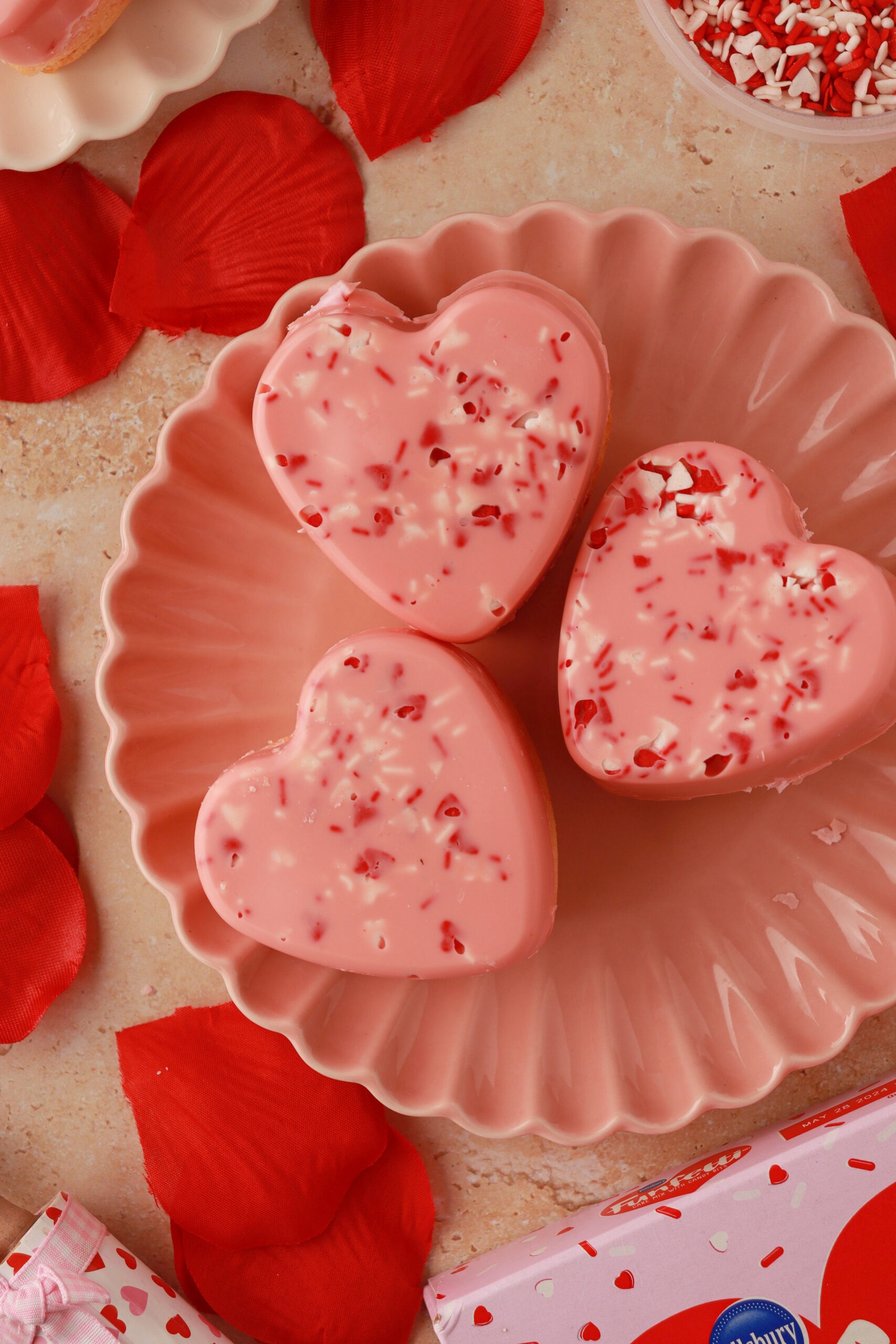 Valentine's Mini Heart Cakes Recipe