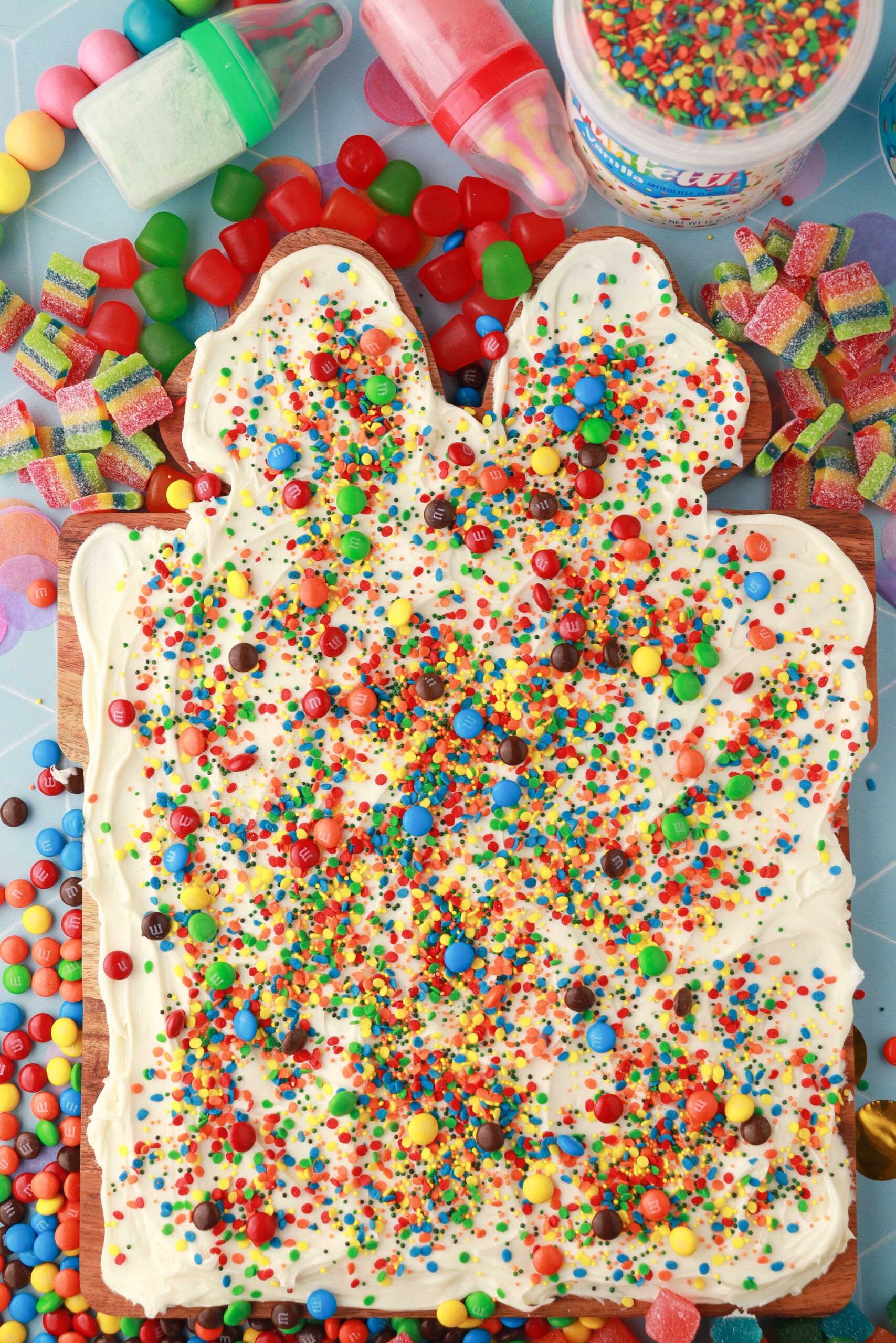 Funfetti® Birthday Present Frosting Board Recipe