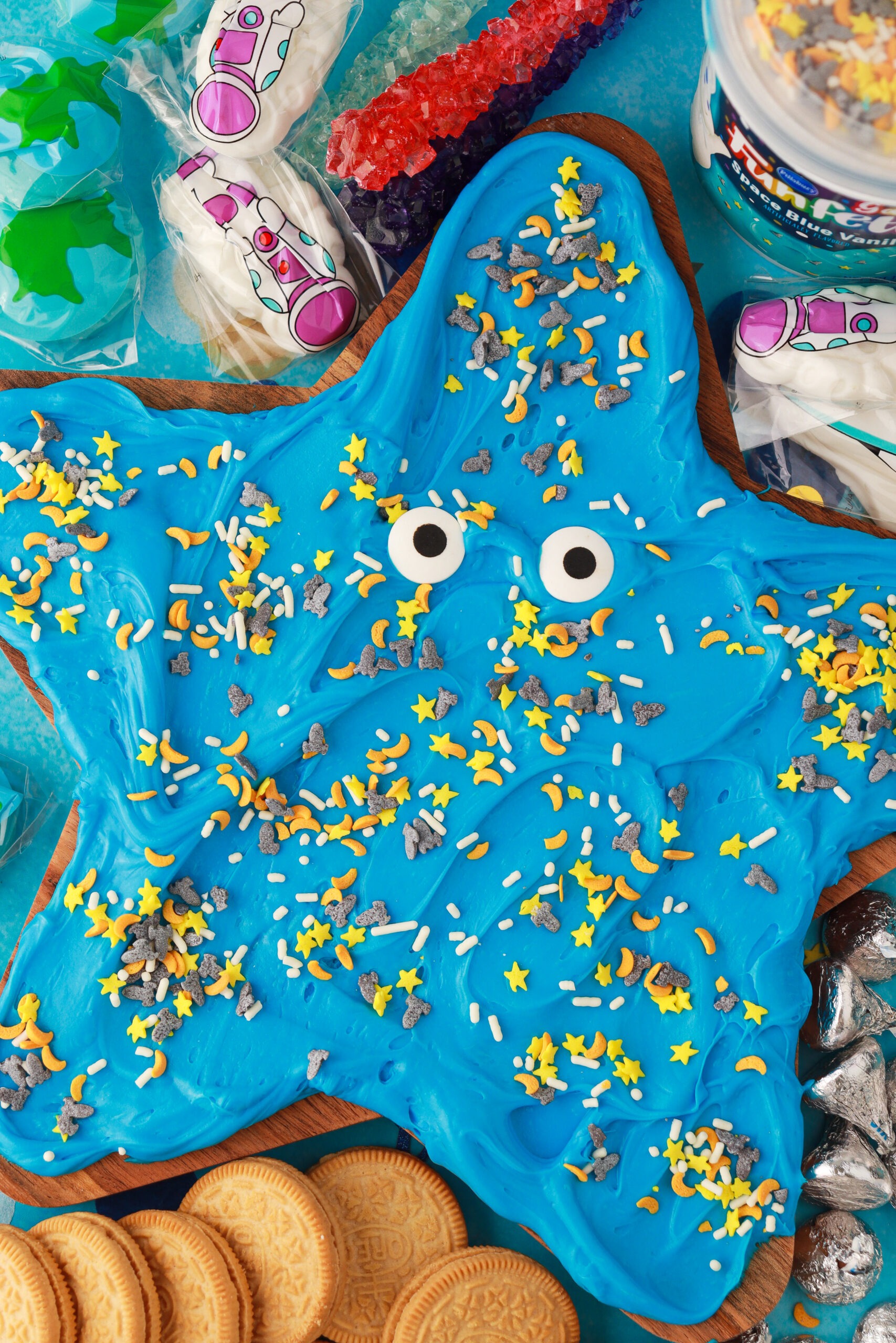 Funfetti® Outer Space Frosting Board Recipe