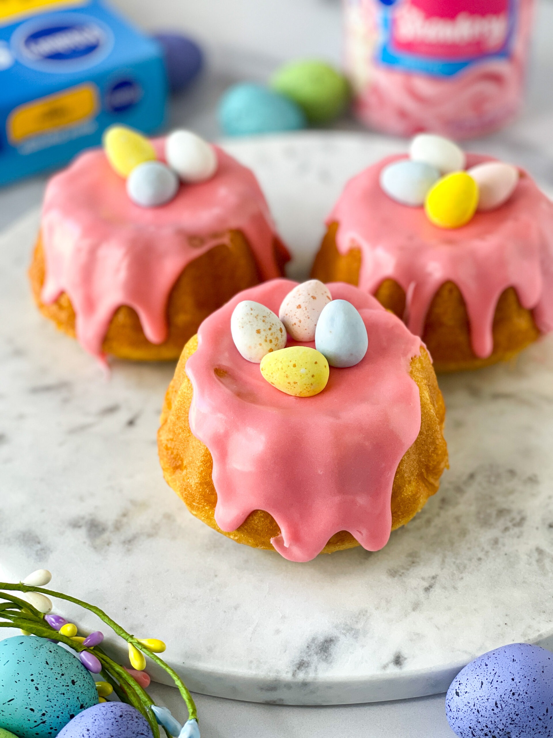 Mini Easter Bundt Cakes