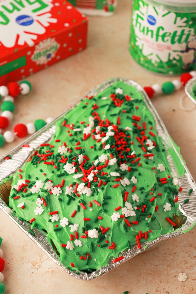 Christmas Tree Mini Cakes Recipe - Pillsbury Baking